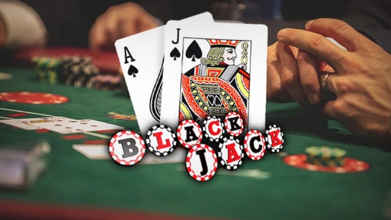 Blackjack là một game bài so sánh điểm số giữa nhà cái và người chơi